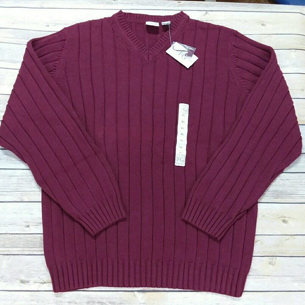 Field Gear XL Burgundy V-neck Sweater